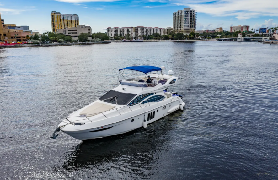 rent yacht in tampa