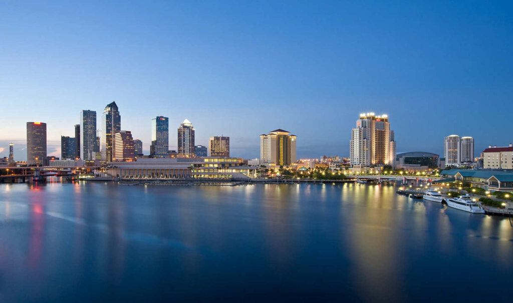 Tampa Luxury Yachts Sightseeing